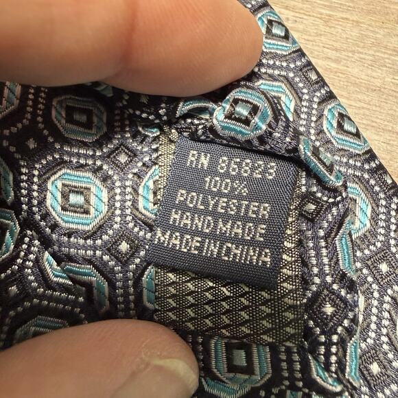 Croft & Barrow Teal Blue Geometric Pattern Tie 100% Polyester Handmade - Picture 7 of 9